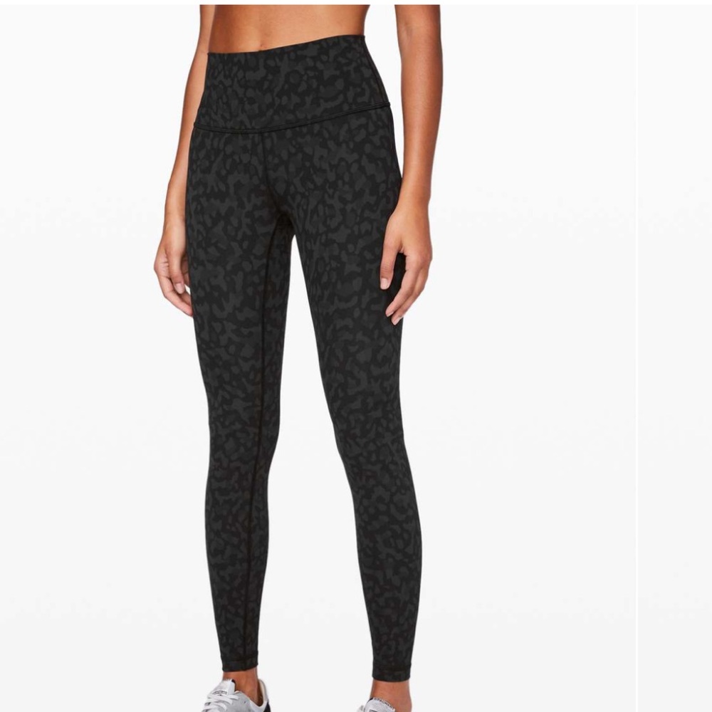 Lululemon Wunder Under High-Rise Tight 28" *Full-On size 8 Never Used